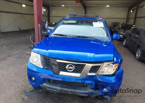 2014 Nissan Frontier Pro-4X из США, поврежденный, VIN 1N6AD0EV0EN746128
